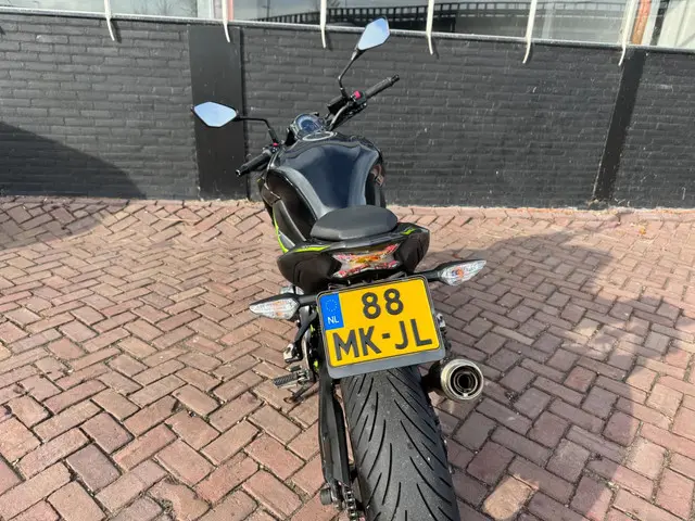 Kawasaki Z900 Naked ABS 2019 Benzine 17