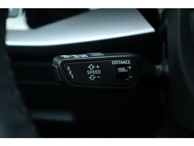 Audi A3 Limousine 35 TFSI Pro Line 2021 Benzine 26