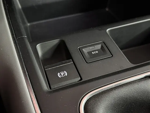 Citroën C5 Aircross 1.2 PureTech Live 2019 Benzine 41