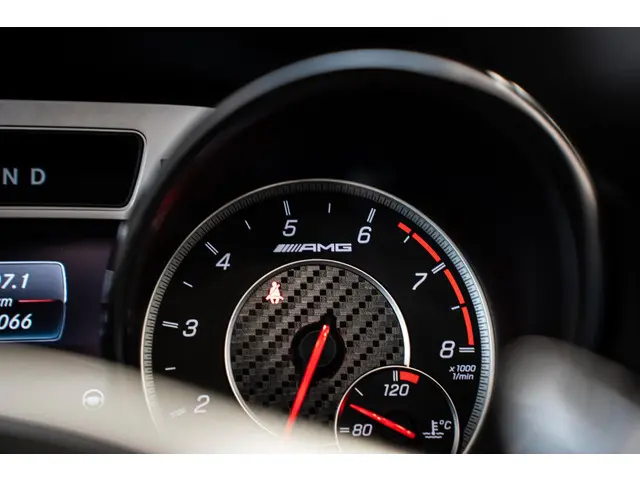 Mercedes-Benz SL AMG 63 2017 Benzine 37