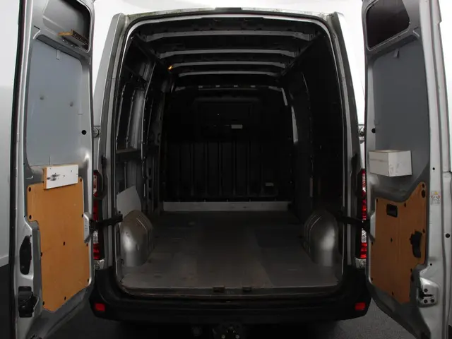 Opel Movano 2.3 CDTI L2H2 2018 Diesel 22