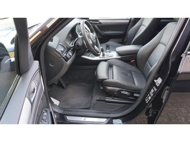 BMW X3 xDrive 20i 184pk M-Sport 2017 Benzine 7