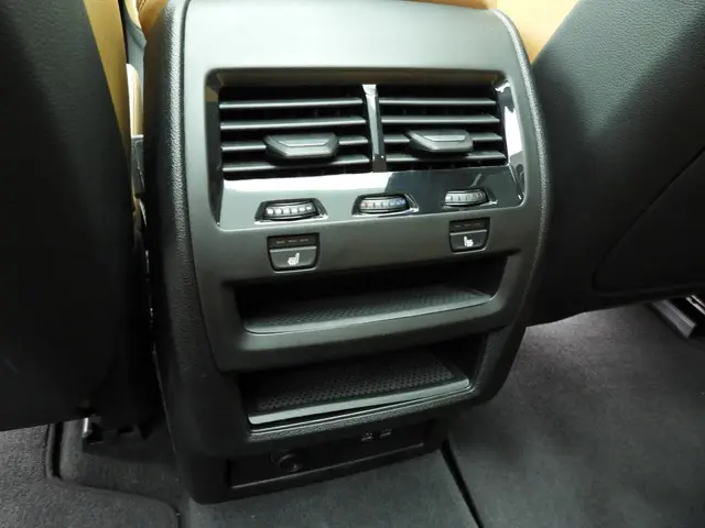 BMW X5 xDrive40i 2024 Benzine 23