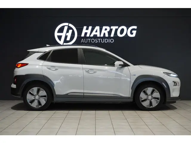 Hyundai Kona EV Premium 64 kWh 2020 Elektrisch 6