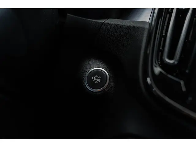Volvo XC40 1.5 T2 Momentum Business 2021 Benzine 29