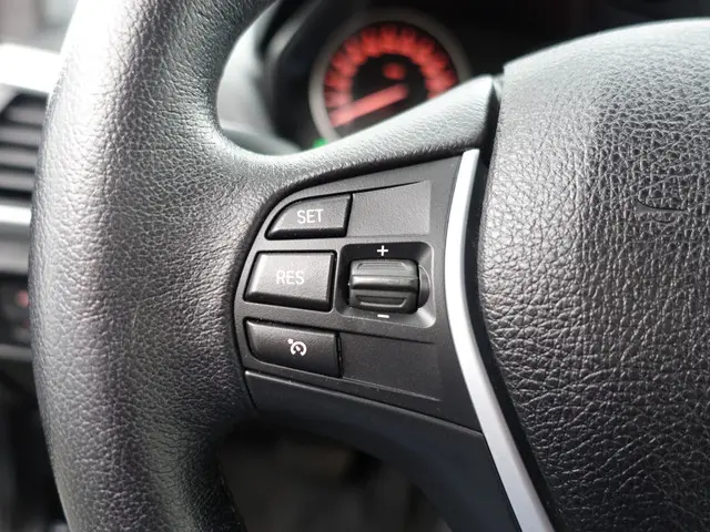 BMW 1 Serie 116i High Executive Sport- 2013 Benzine 18