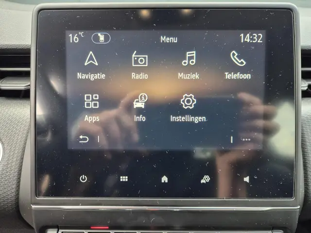 Renault Clio 1.0 TCe Intens 2021 Benzine 25