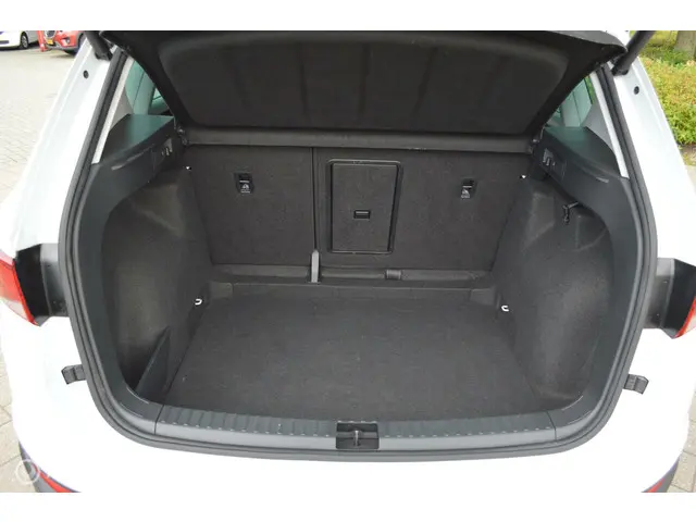 SEAT Ateca 1.5 TSI FR Business Intense 2019 Benzine 6