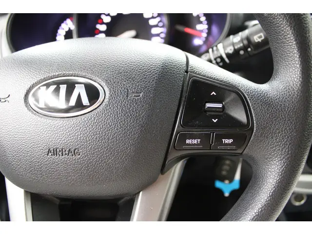 Kia Rio 1.2 CVVT Comfort Pack 2013 Benzine 13