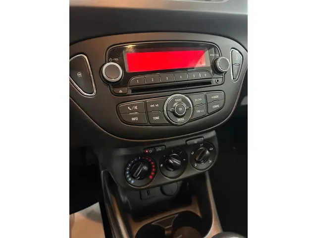 Opel Corsa 1.2 EcoFlex Selection 2016 Benzine 10