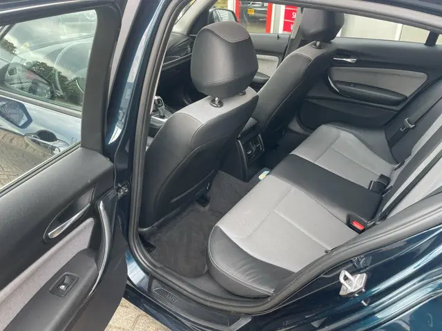 BMW 1 Serie 118i High Executive 2013 Benzine 20