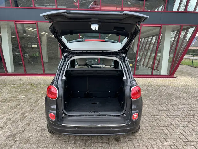 Fiat 500L 1.4-16V Lounge 2012 Benzine 29