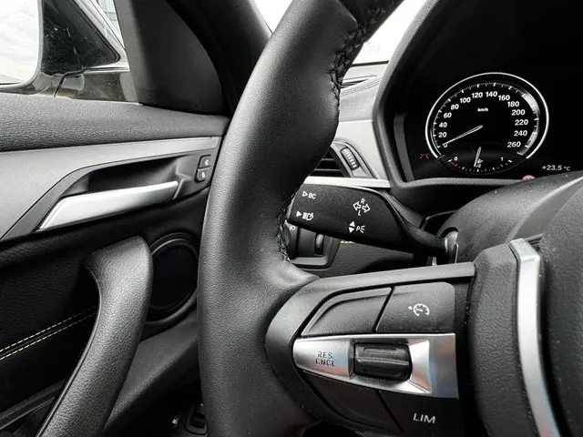 BMW X2 xDrive25e High Executive 2023 Hybride Benzine 21