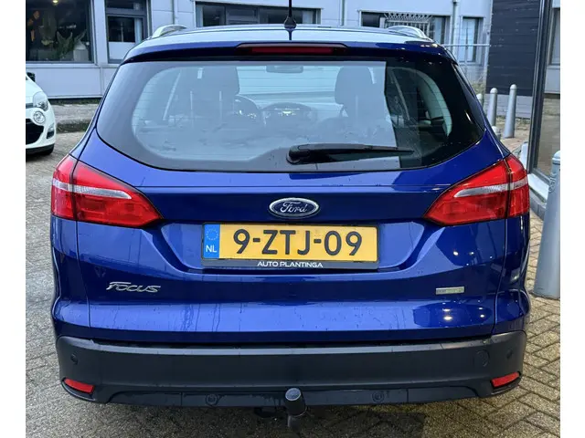 Ford Focus Wagon 1.0 Titanium Edition 2015 Benzine 4