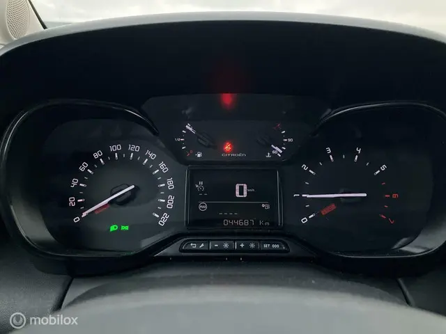 Citroën C3 Aircross 1.2 PureTech Feel 2022 Benzine 14