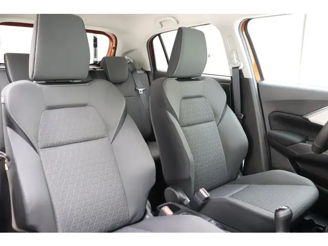 Suzuki Swift 1.2 Style Smart Hybrid 2025 Benzine 10