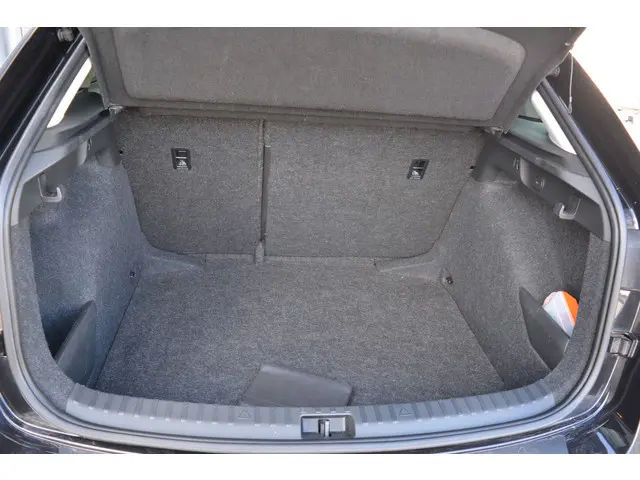 Škoda Scala 1.0 TSI Business Edition 2019 Benzine 30