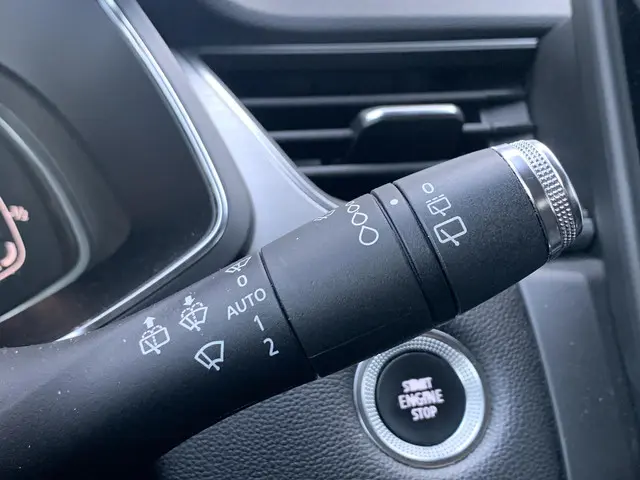 Renault Captur 1.0 TCe 100 Intens 2020 Benzine 27