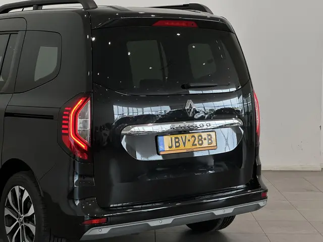 Renault Kangoo 1.3 TCe 130 GPF Techno 2022 Benzine 28