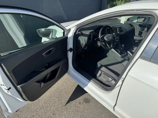 SEAT Leon 1.0 EcoTSI Style Connect 2017 Benzine 17