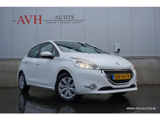 Peugeot 208 1.2 VTi Urban Soul 2013 Benzine 2