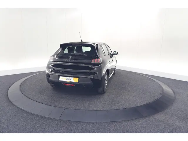 Peugeot 208 PureTech 100 EAT8 Active Pack 2023 Benzine 11