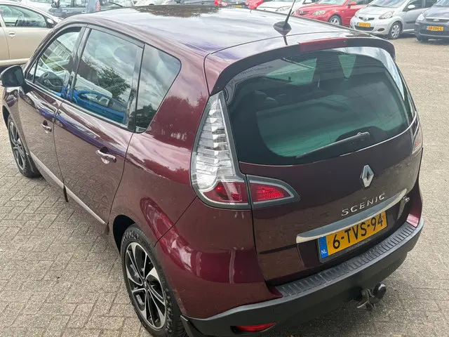 Renault Scénic 1.2 TCe Bose 2014 Benzine 8