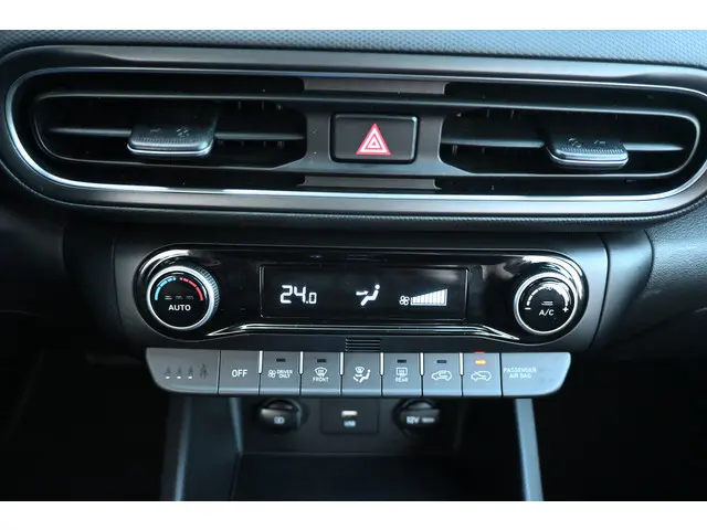 Hyundai Kona 1.6 GDI HEV Comfort 2022 Hybride Benzine 16