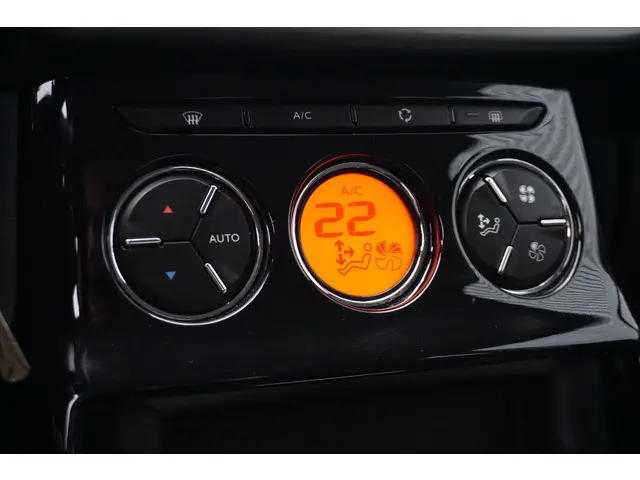 Citroën C3 1.0 PureTech Collection 2016 Benzine 14