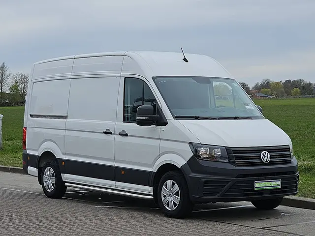 Volkswagen Crafter 2.0 2024 Diesel 5