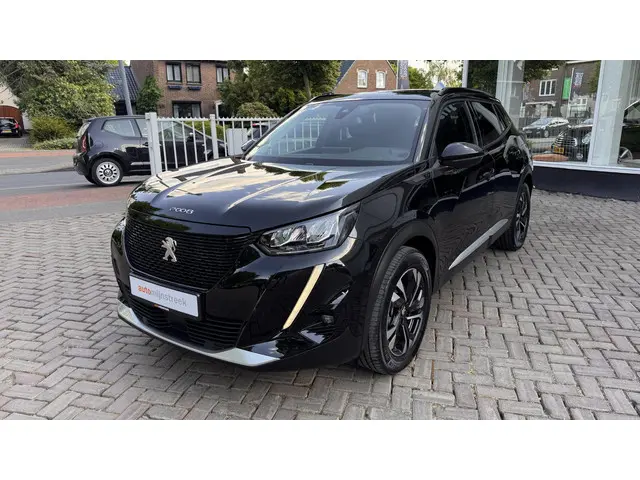Peugeot e-2008 3