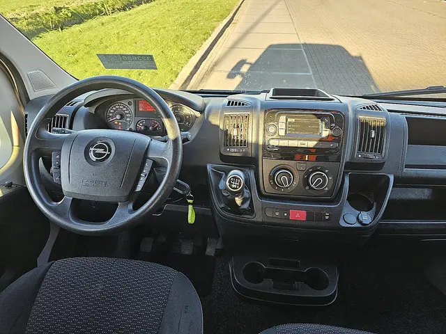 Opel Movano 2.2 2024 Diesel 8