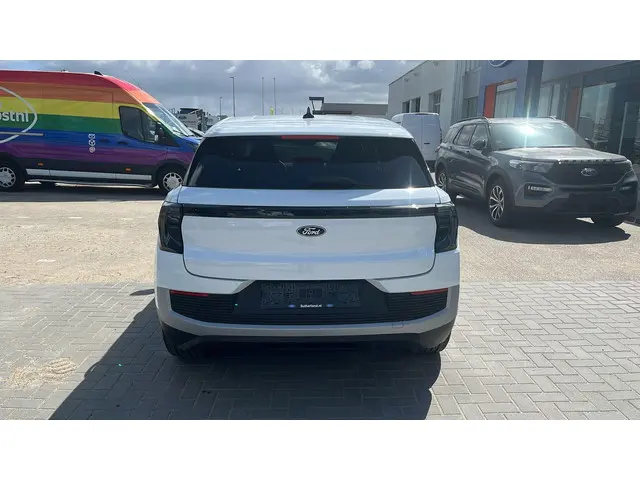 Ford Explorer Extended Range RWD 77 kWh 2025 Elektrisch 7