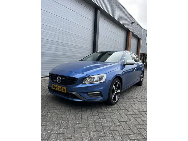 Volvo V60 2.0 D4 Business Sport 2018 Diesel 4