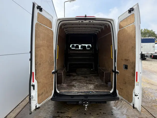 MAN TGE 3.140 2.0 TDI 140PK 2020 Diesel 11