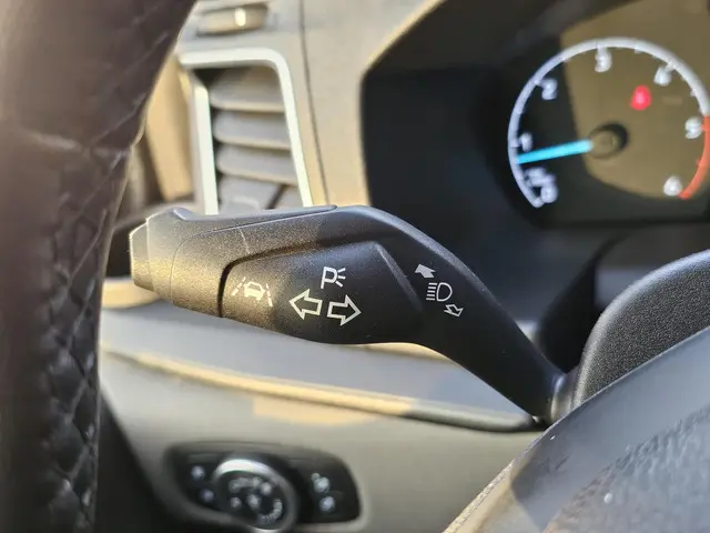 Ford Transit Custom 320 2.0 TDCI L1H1 Sport 2022 Diesel 15