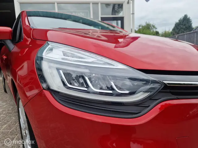 Renault Clio 0.9 TCe Intens 2018 Benzine 12