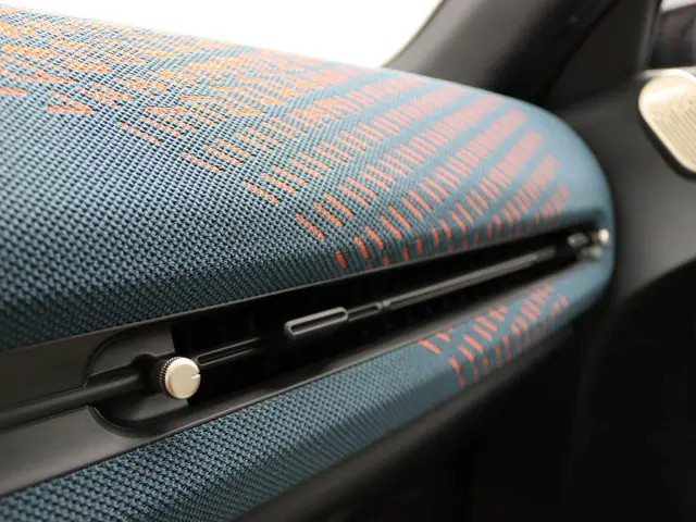 MINI Aceman SE Favoured XL 54.2 kWh 2025 Elektrisch 16