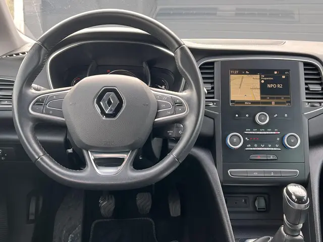 Renault Mégane 1.5 dCi Eco2 Limited 2018 Diesel 3