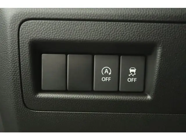Suzuki Ignis 1.2 Smart Hybrid Style 2021 Benzine 30