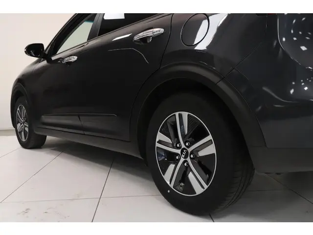 Kia Niro 1.6 GDi Hybrid DynamicLine 2020 Hybride Benzine 23