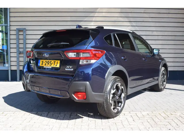 Subaru XV 2.0i e-BOXER Luxury 2022 Hybride Benzine 6