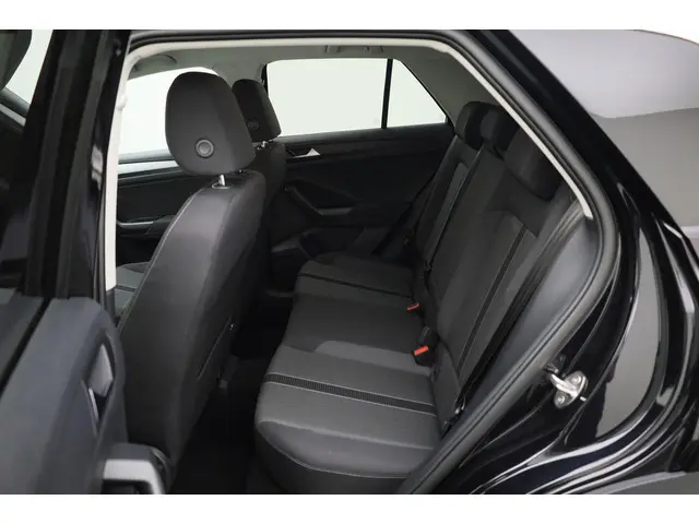 Volkswagen T-Roc 1.5TSI/150PK Life DSG 2025 Benzine 19