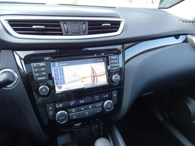 Nissan QASHQAI 1.2 Connect Edition | AUTOMAAT | 2016 Benzine 26