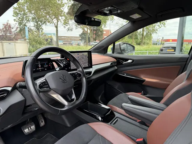 Volkswagen ID.5 Aut. Pro Edition 77kWh 2022 Elektrisch 11