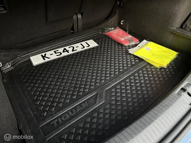 Volkswagen Tiguan 1.5 TSI Life 2021 Benzine 24