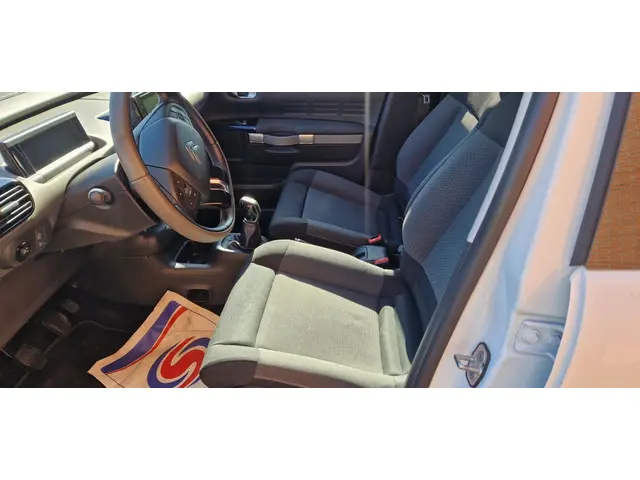 Citroën C4 Cactus 1.2 VTi Feel 2015 Benzine 10