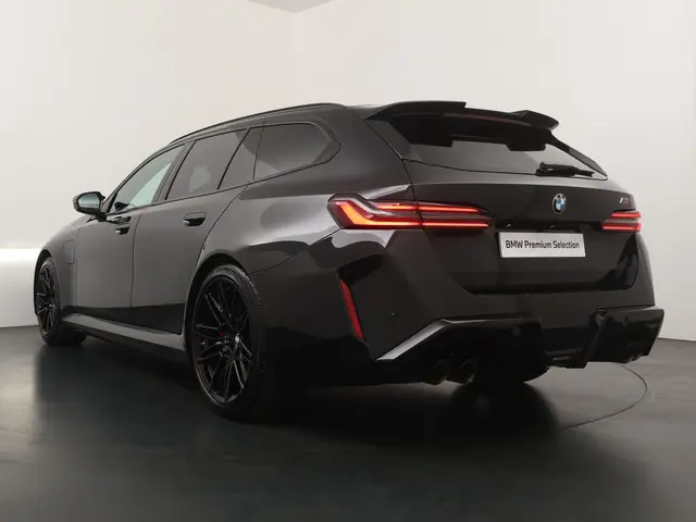 BMW M5 5-serie Touring 2025 Hybride Benzine 11