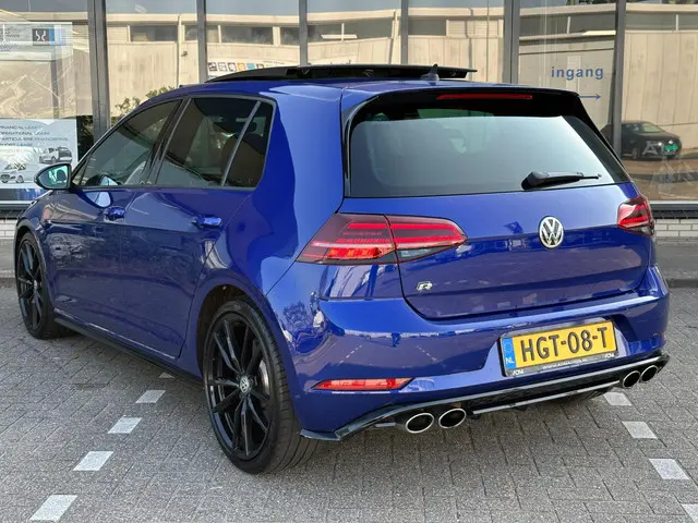 Volkswagen Golf 2.0 TSI 4Motion R / PANO 2017 Benzine 2