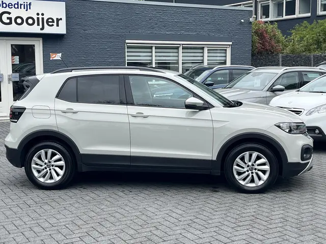 Volkswagen T-Cross 1.0 TSi DSG Life 2022 Benzine 2